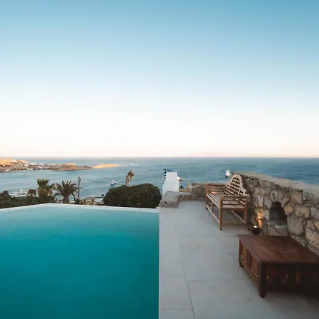 Nomade 4 Bd In Psarou Villa