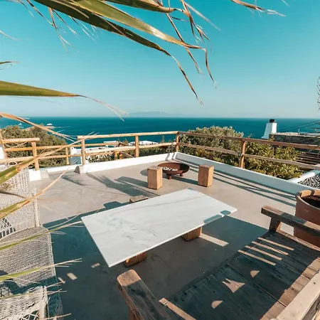Nomade 4 Bd In Psarou Villa *
